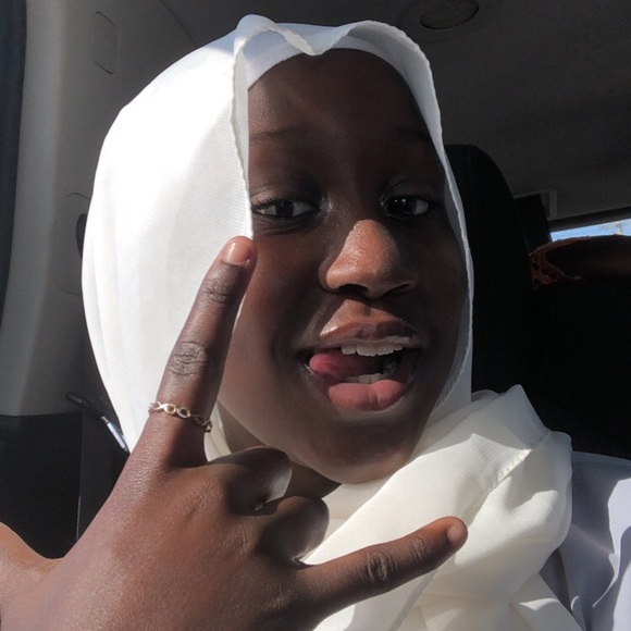 Meet your Posher, Jj's - Picture 1 of 1